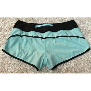 Lululemon Run Speed 2” Shorts Women’s Size 6 Angel Blue/Black